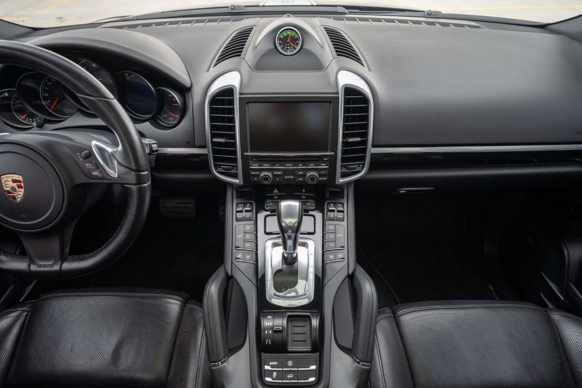 Modified 2013 Porsche Cayenne