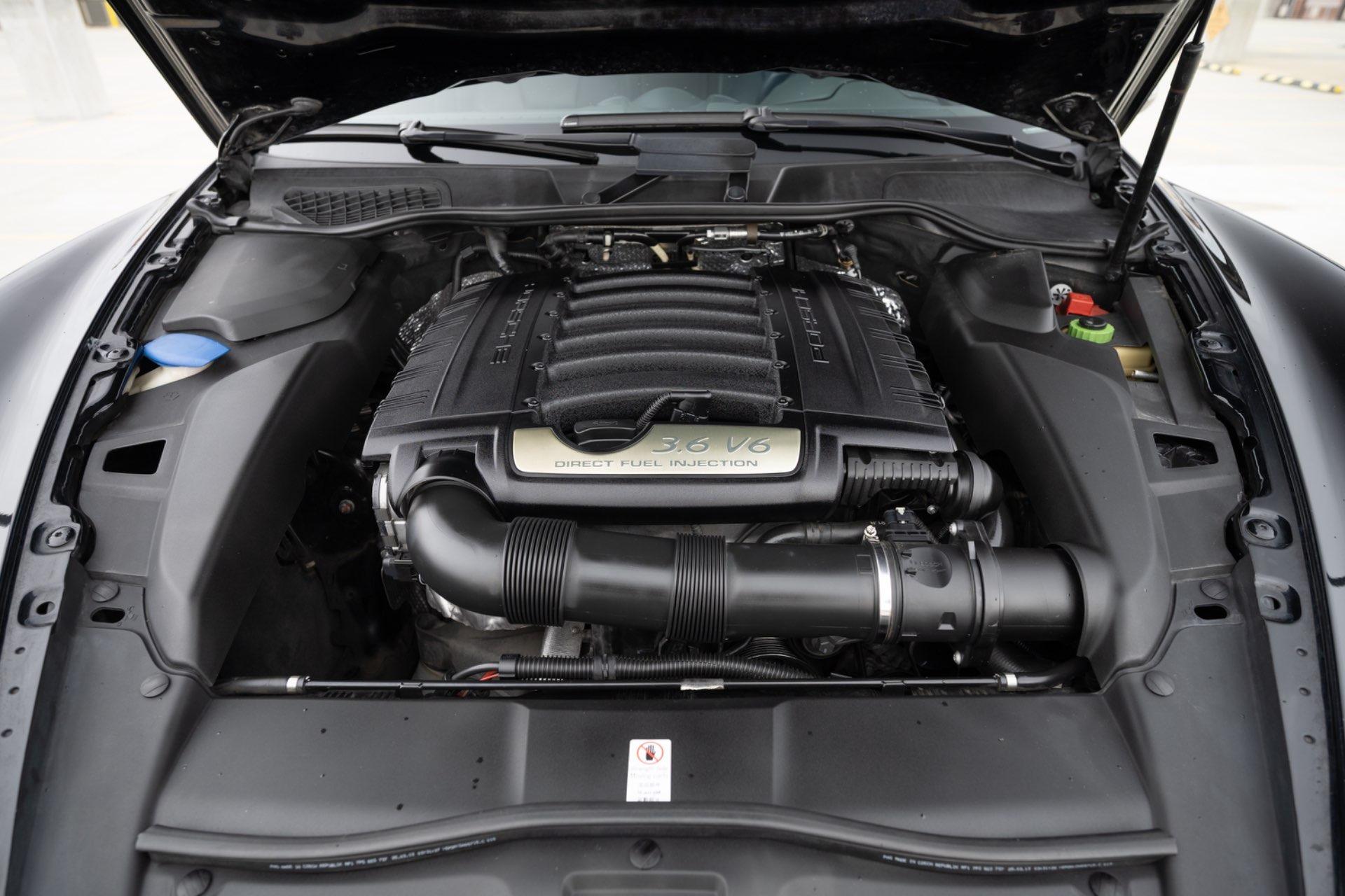 Modified 2013 Porsche Cayenne