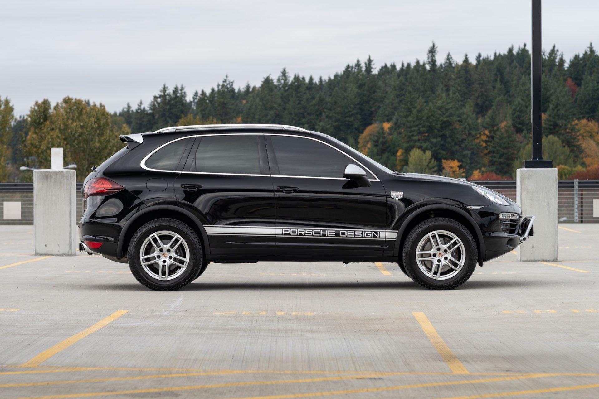 Modified 2013 Porsche Cayenne