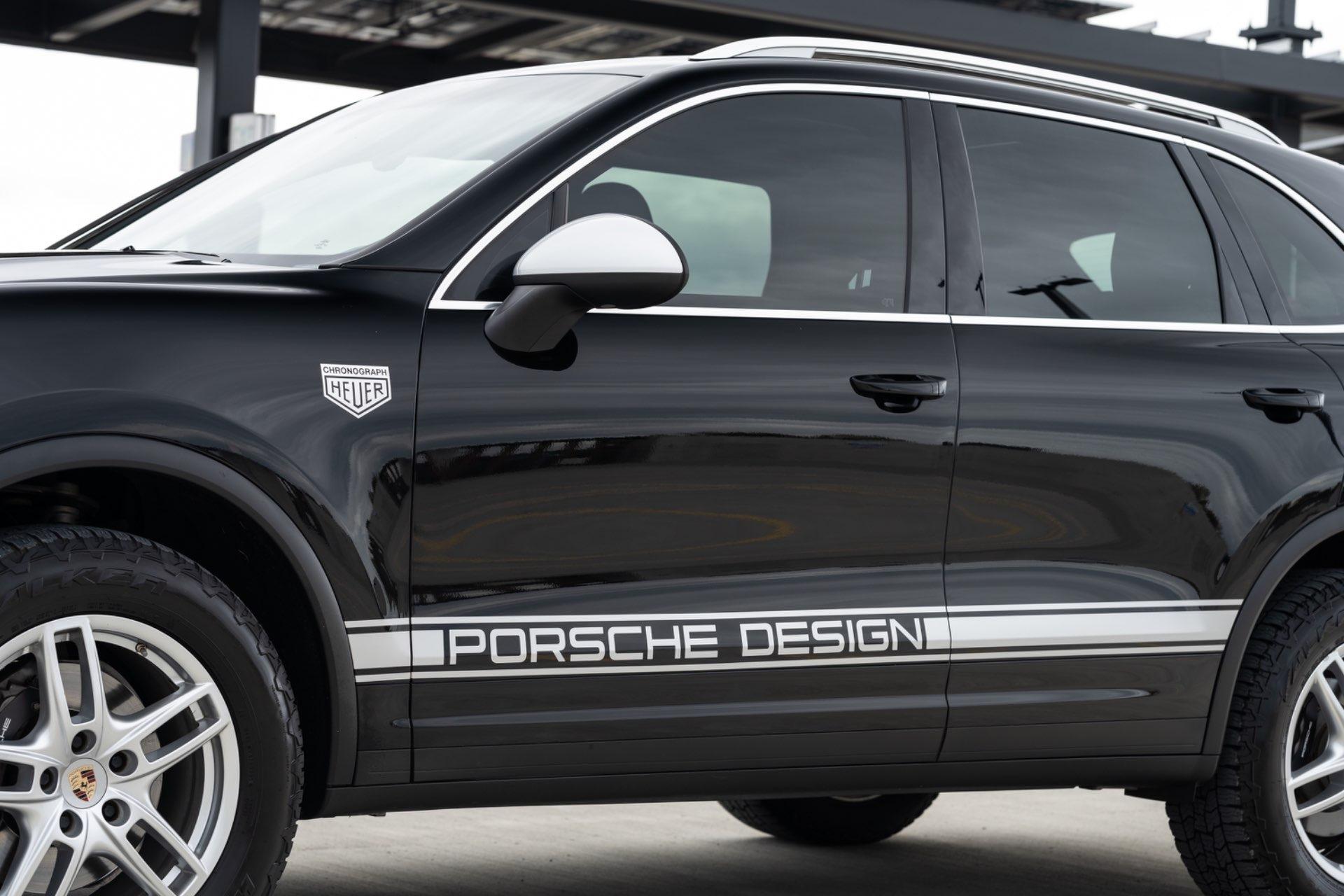 Modified 2013 Porsche Cayenne