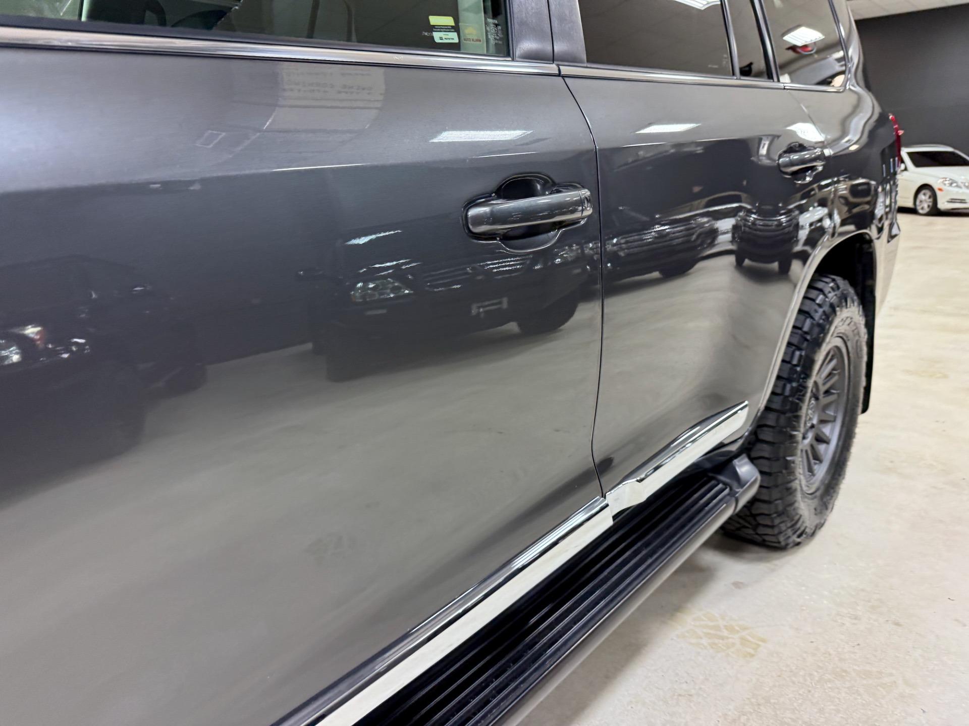 2016 Toyota Land Cruiser