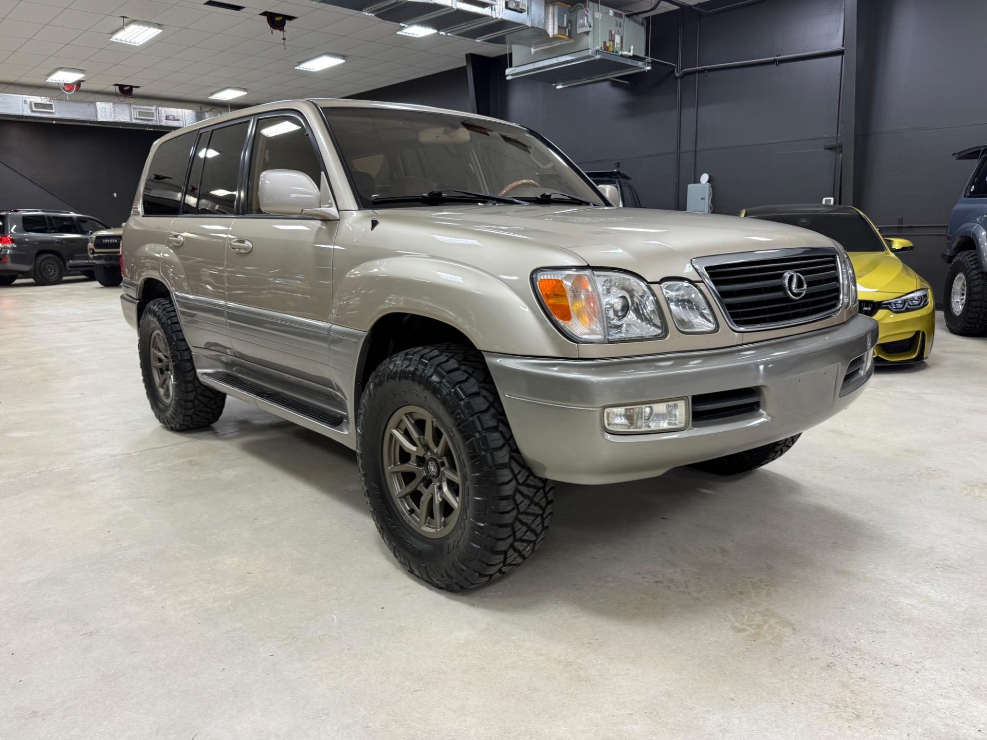 2000 Lexus LX 470