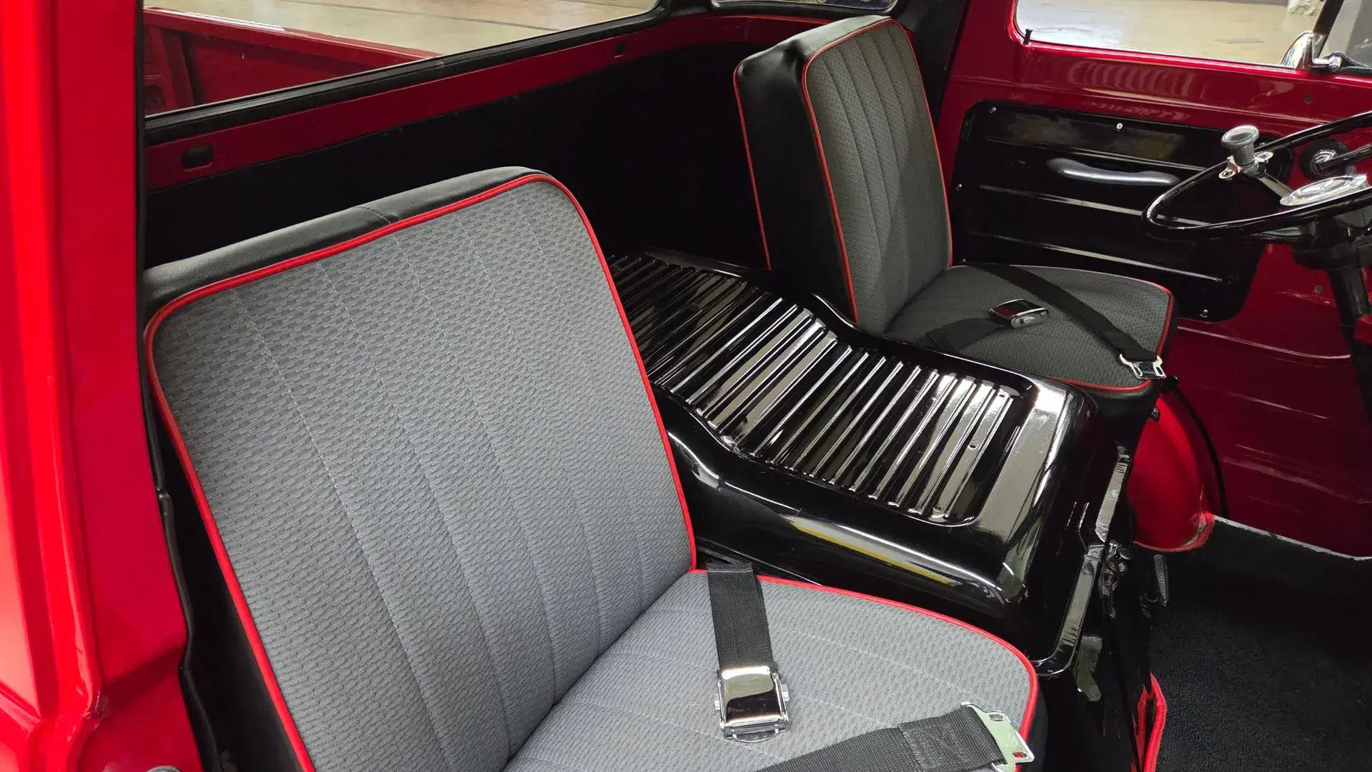 1965 Ford E100 Econoline