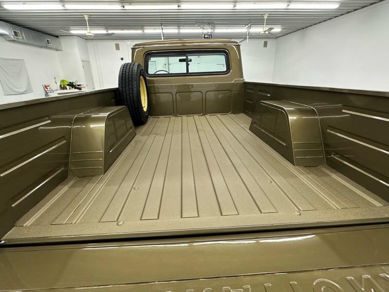 1973 International Harvester 1210 Camper Special