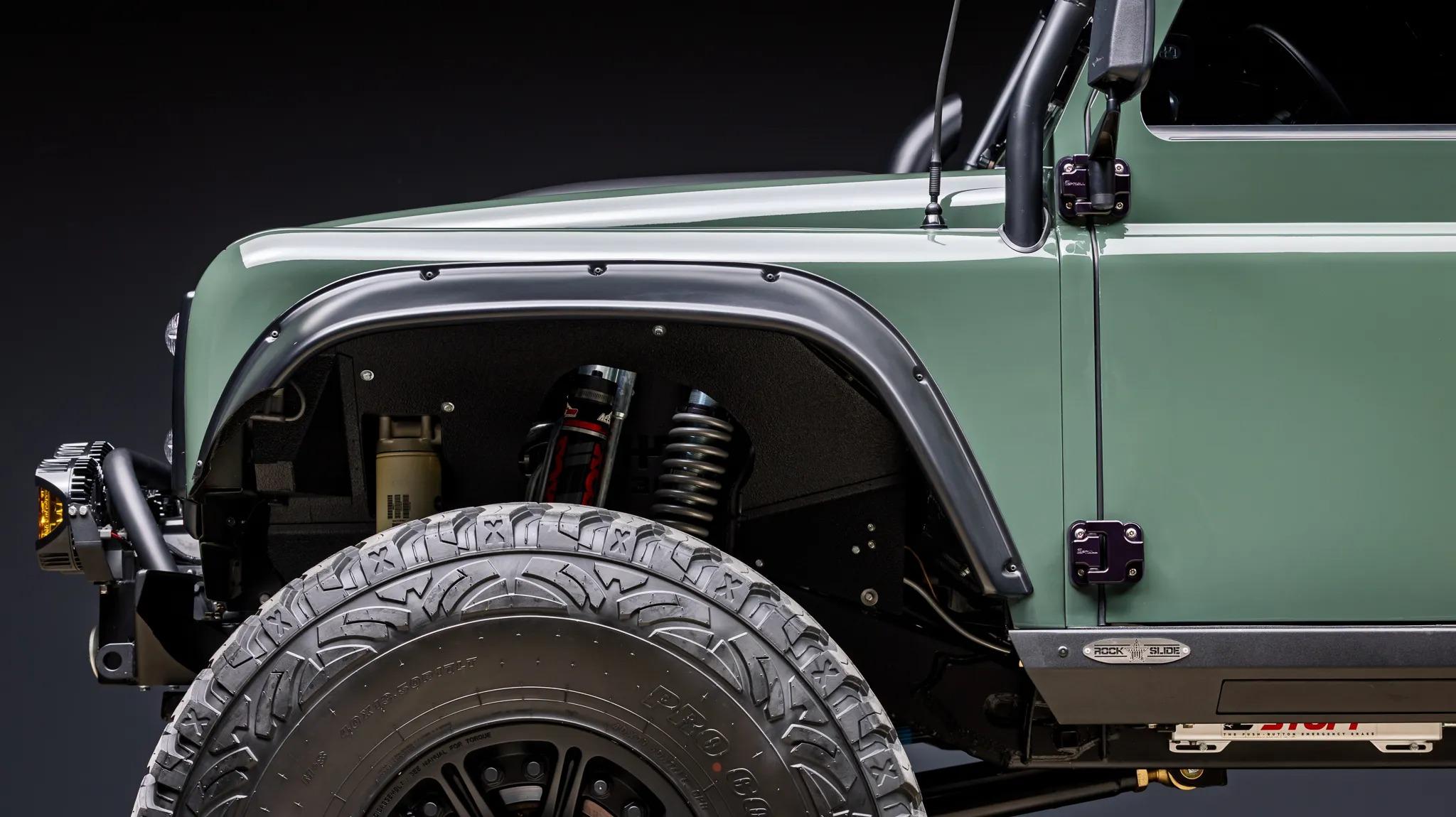 1987 Land Rover Defender