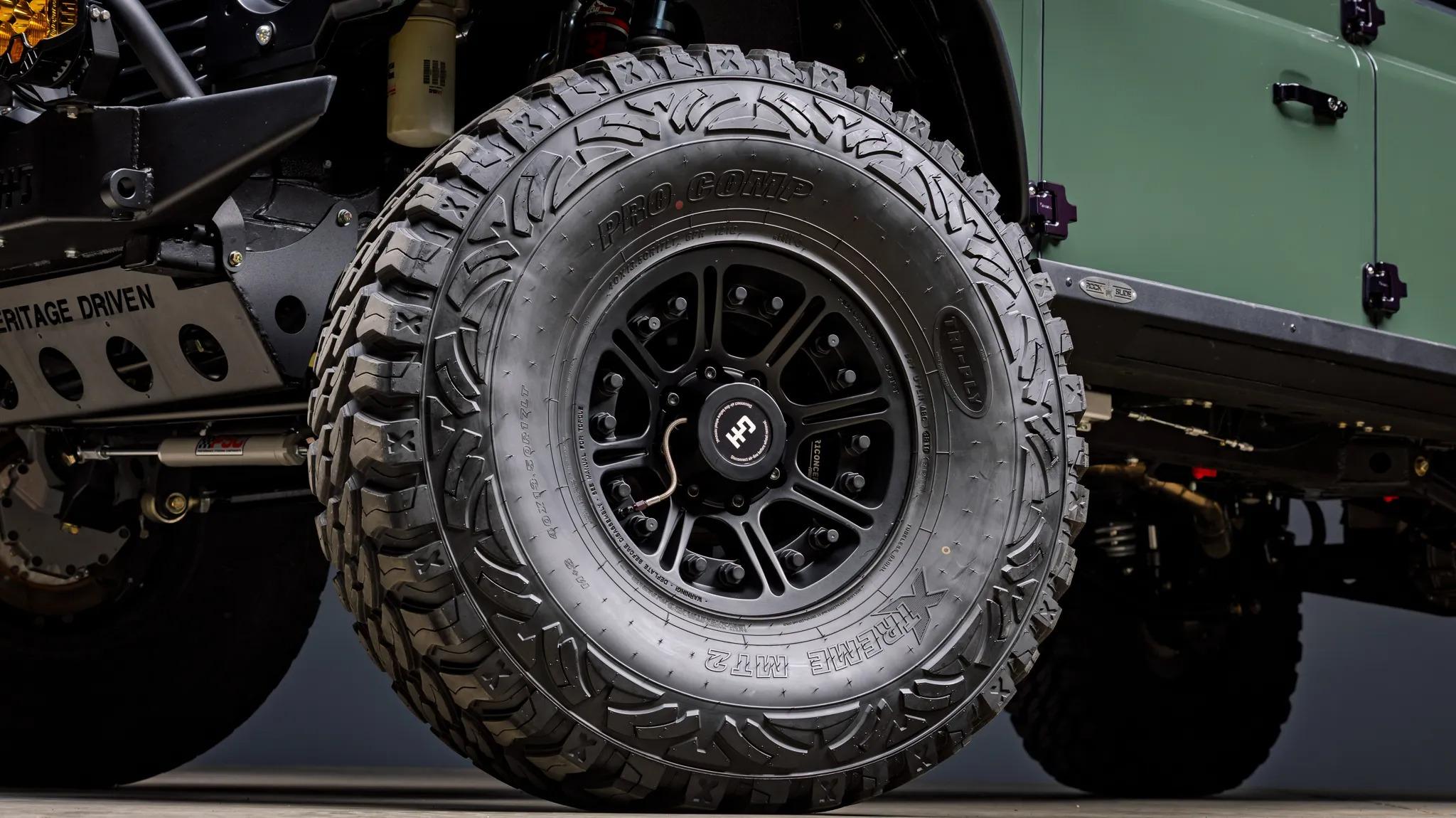 1987 Land Rover Defender