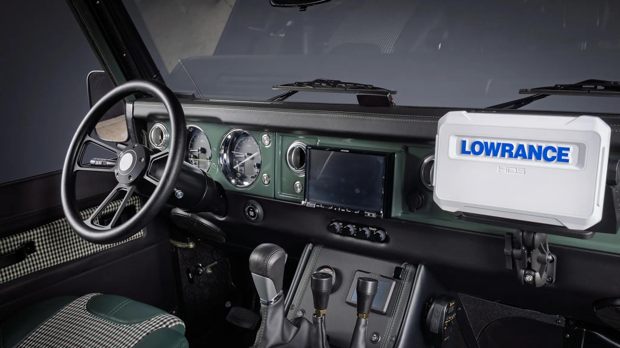 1987 Land Rover Defender