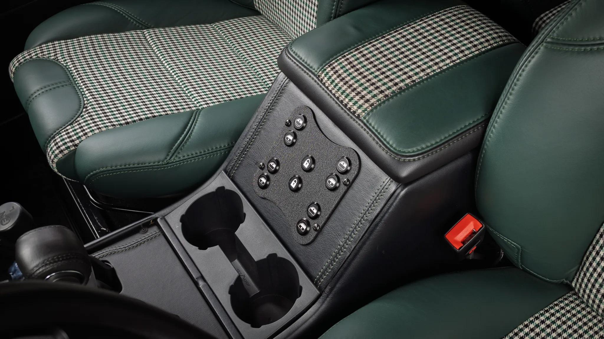 1987 Land Rover Defender