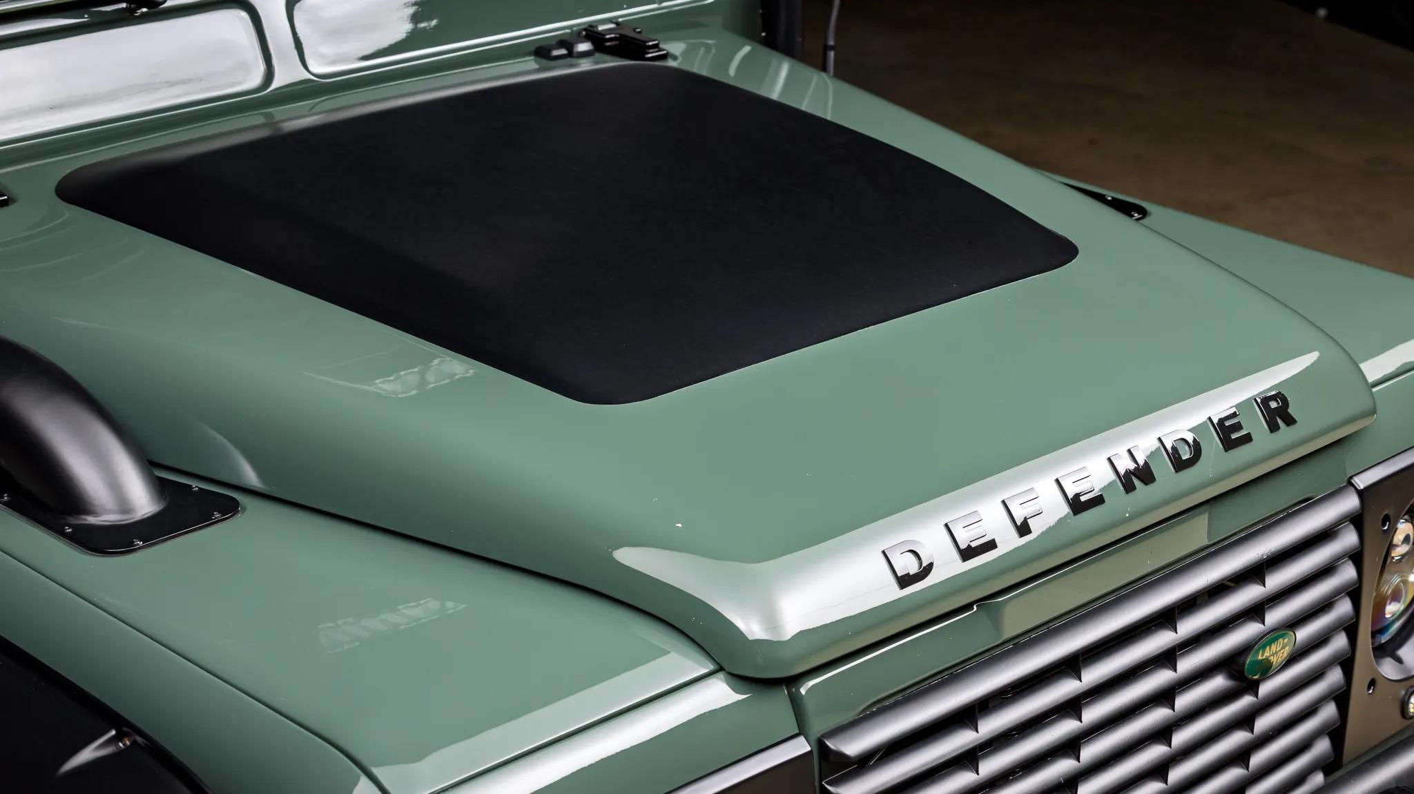 1987 Land Rover Defender