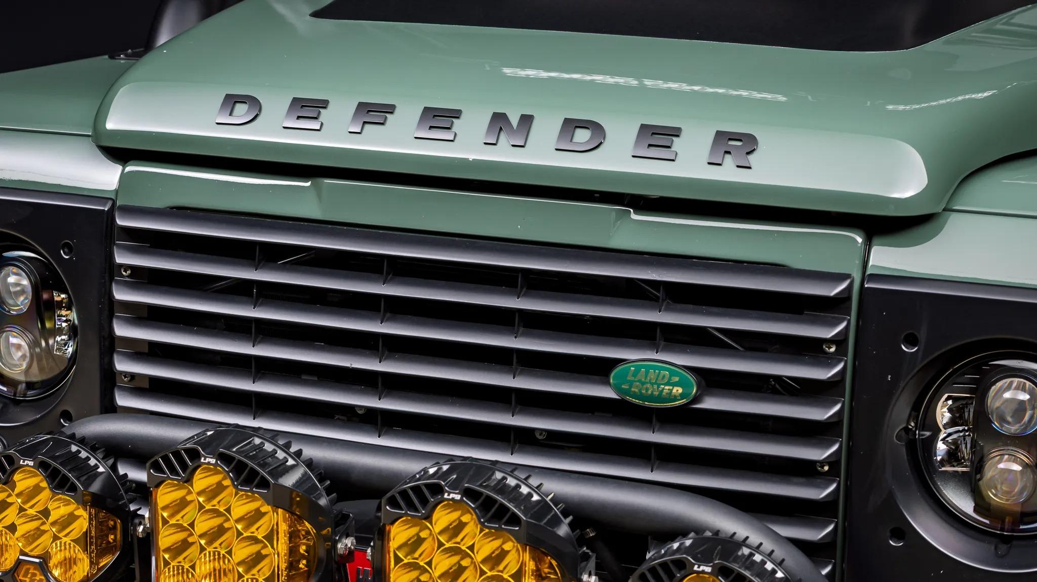1987 Land Rover Defender