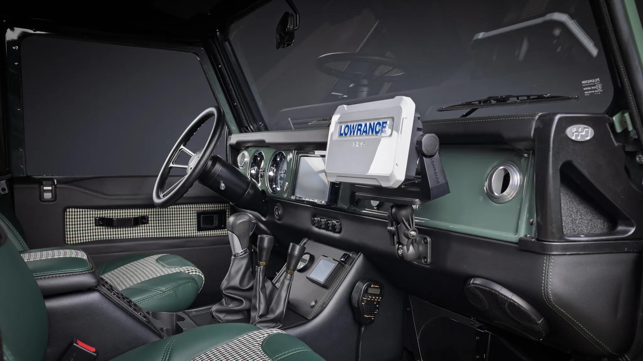 1987 Land Rover Defender