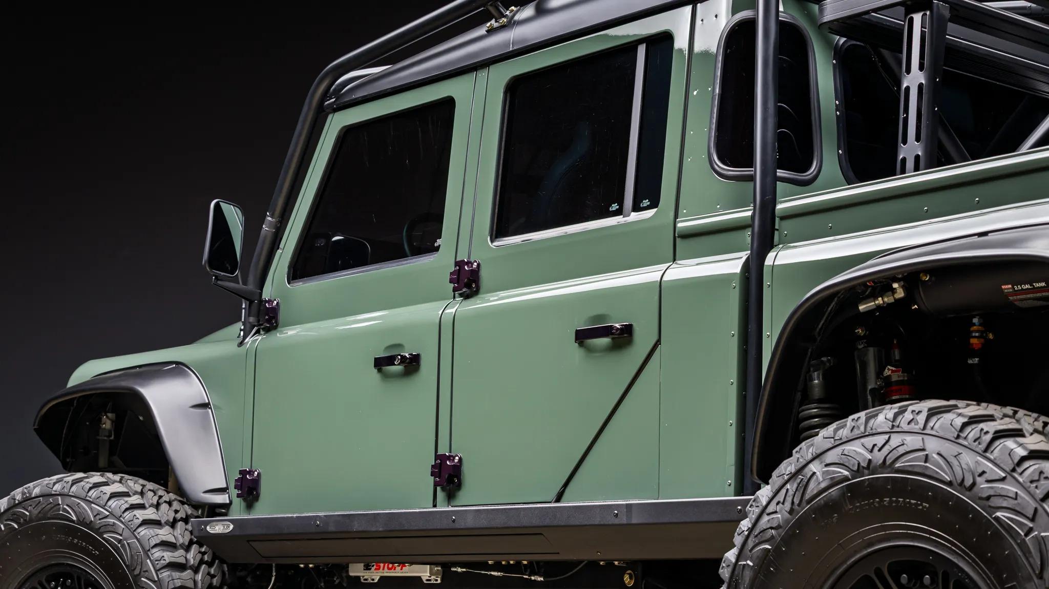 1987 Land Rover Defender