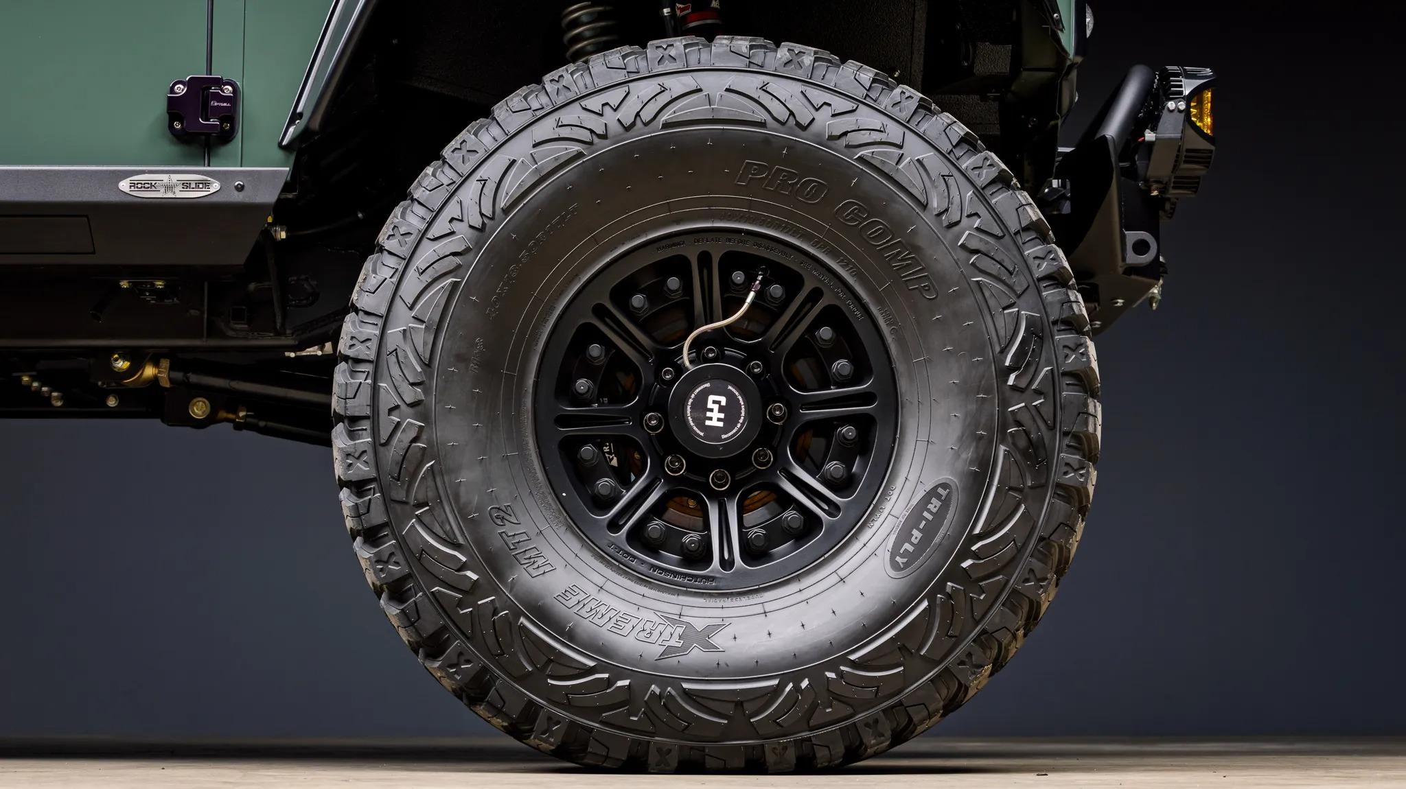 1987 Land Rover Defender