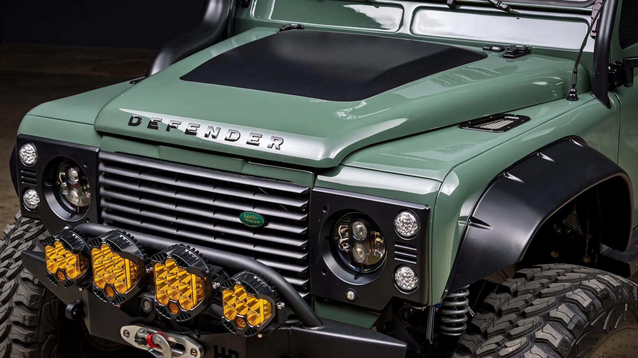 1987 Land Rover Defender
