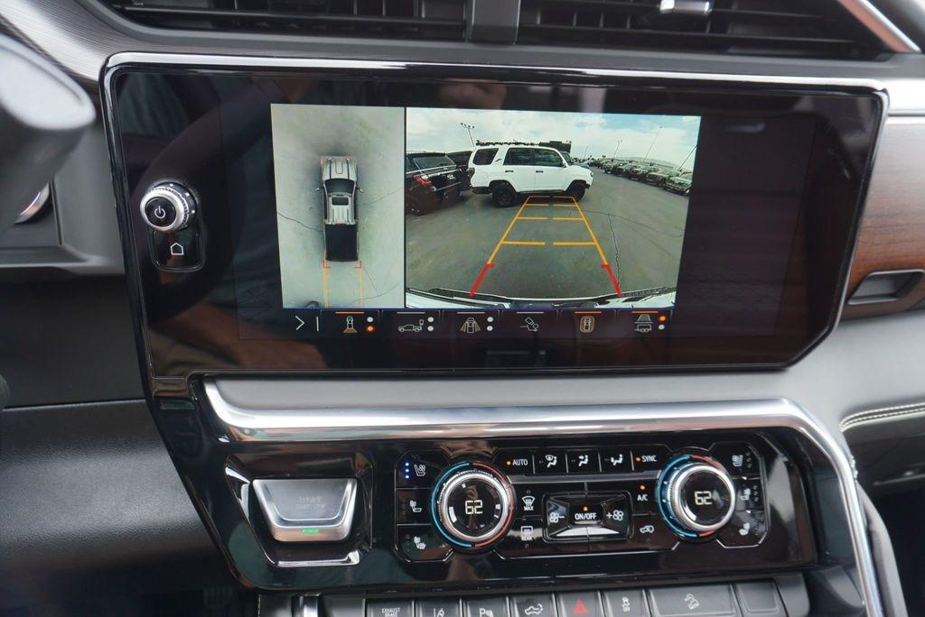 2025 GMC Sierra 3500HD Denali