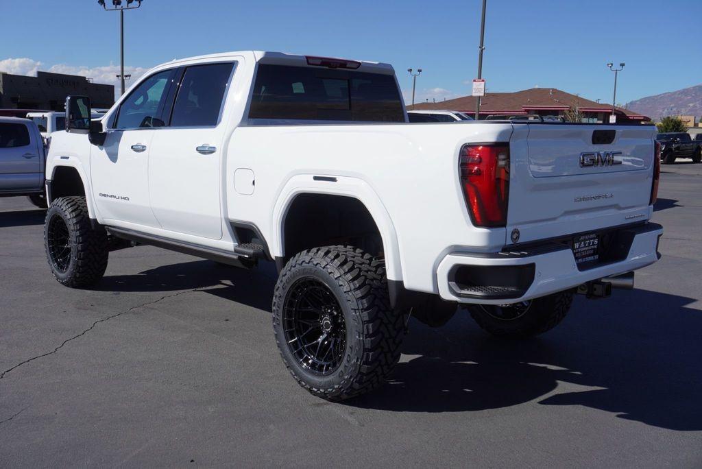 2025 GMC Sierra 3500HD Denali