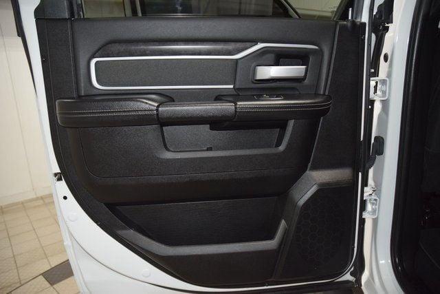 2022 Ram 3500 Big Horn Night Edition