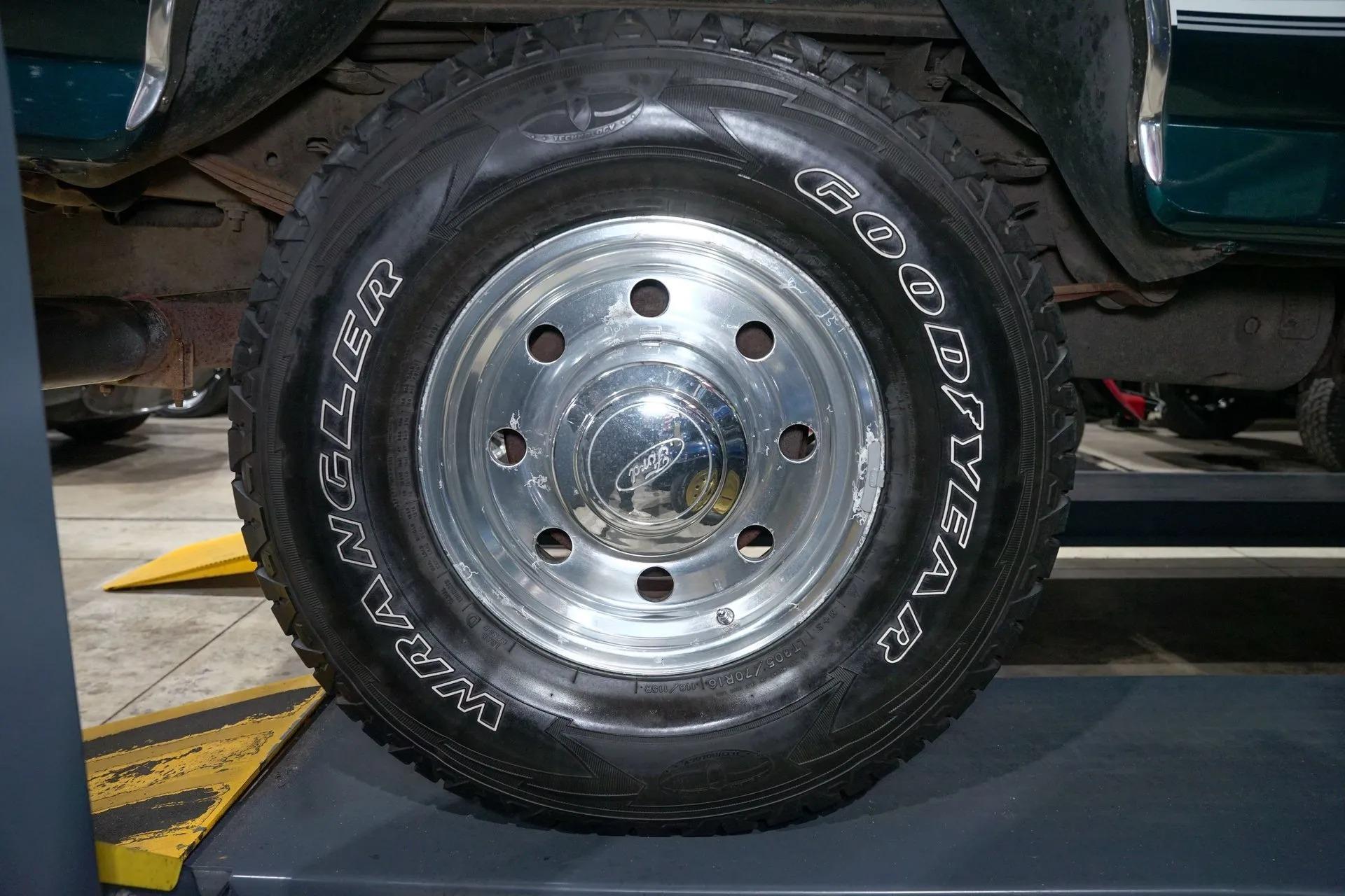 1995 Ford F-250 XLT 4x4