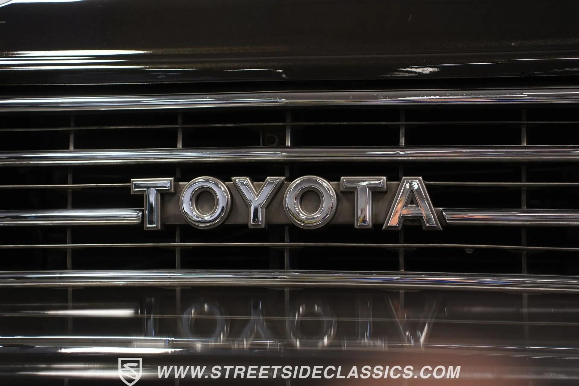 LS3-Powered 1984 Toyota Land Cruiser FJ62 Restomod