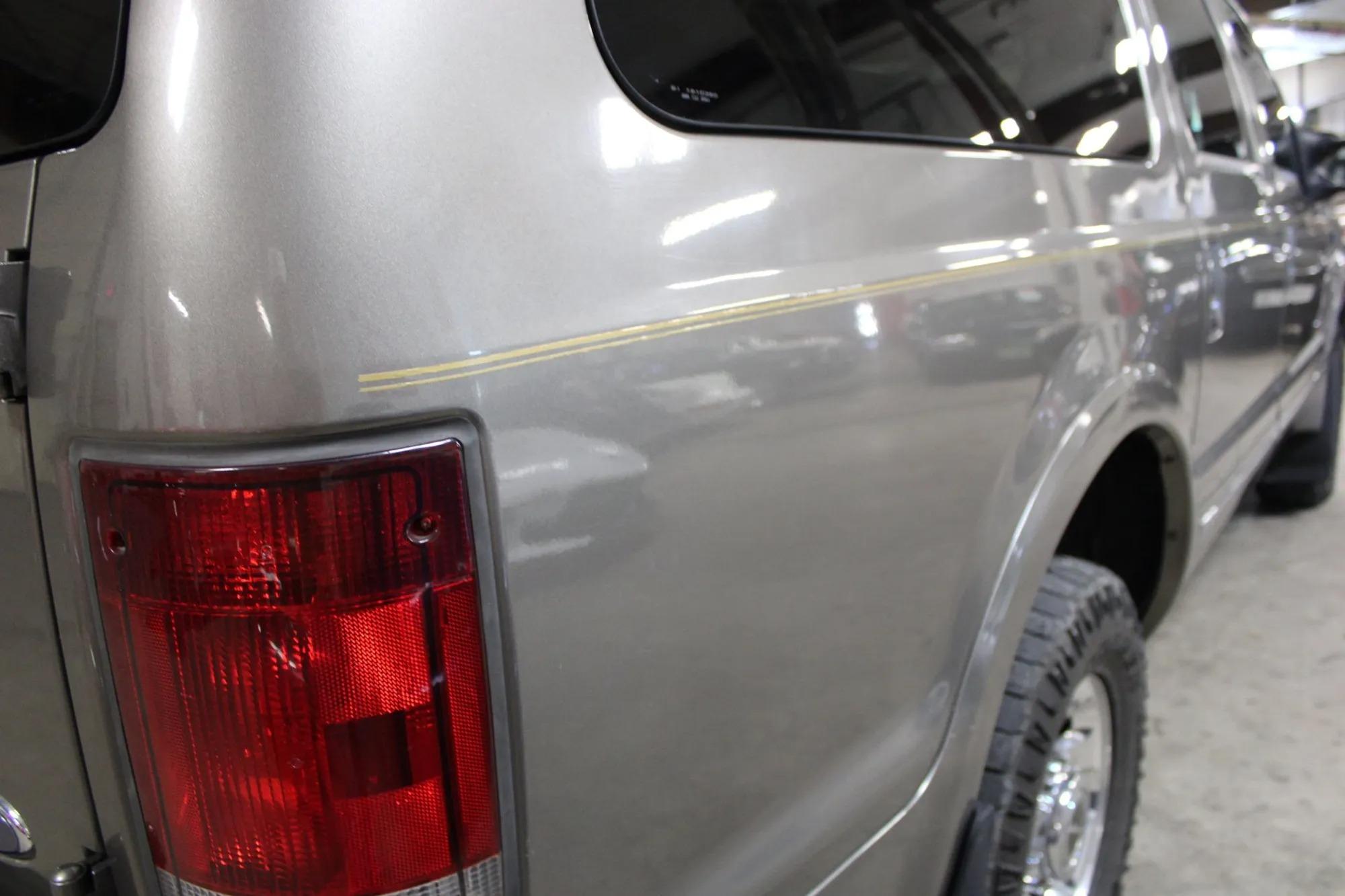 2004 Ford Excursion Limited