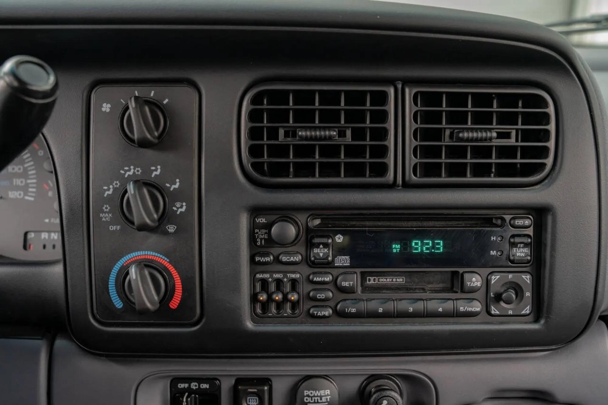 1998 Dodge Durango SLT