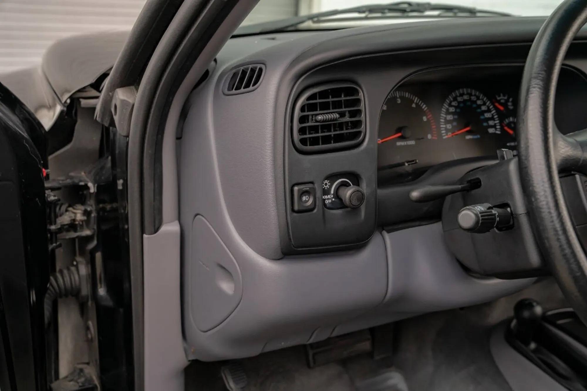 1998 Dodge Durango SLT