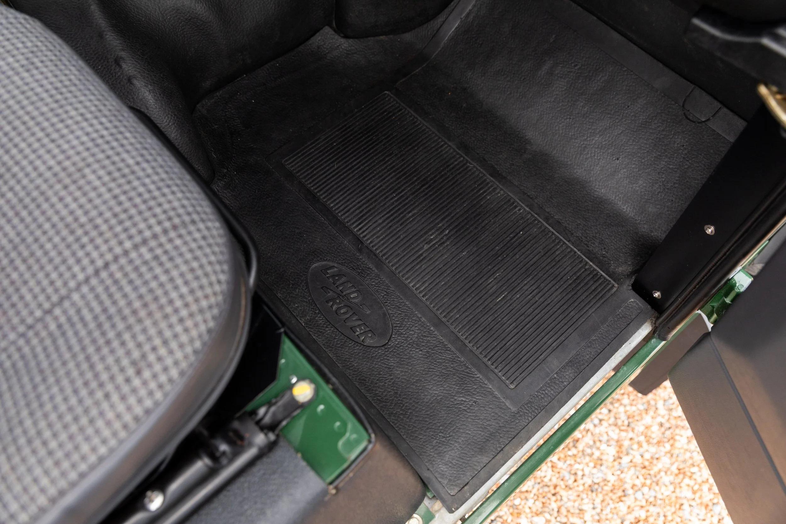 1995 Land Rover Defender 90