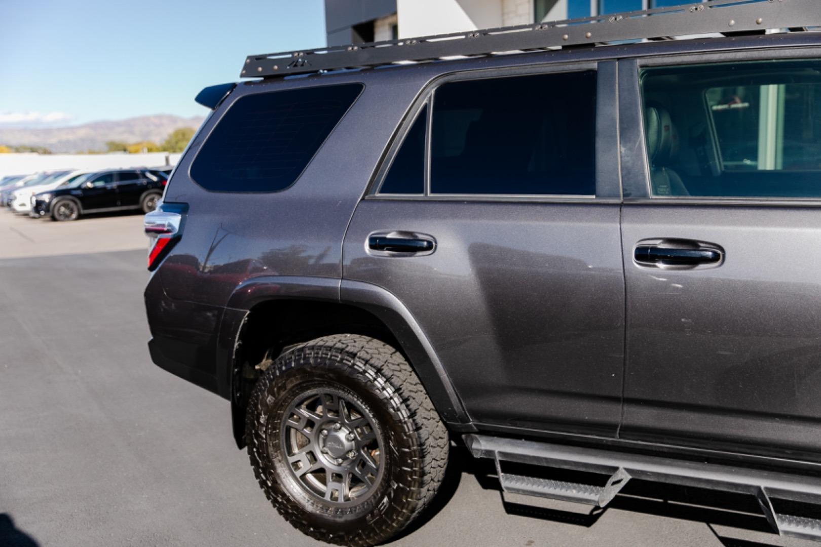 2020 Toyota 4Runner Venture