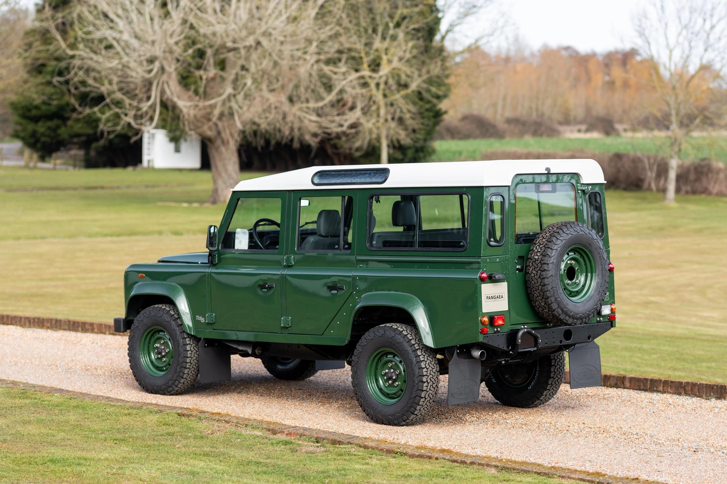 Td5-Powered 2000 Land Rover Defender 110