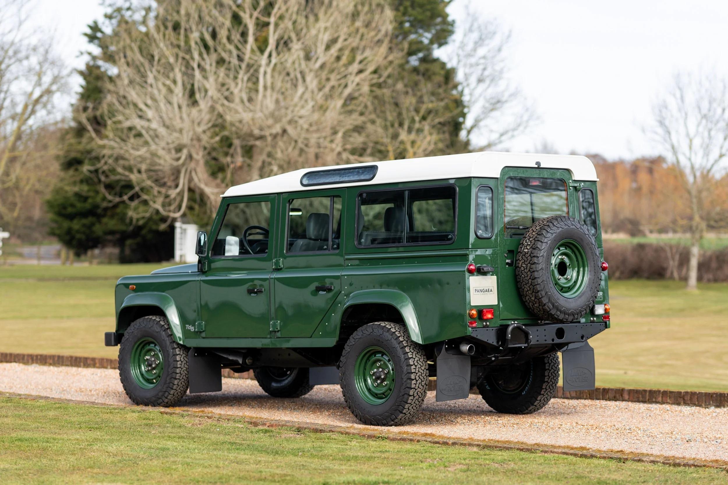 Td5-Powered 2000 Land Rover Defender 110