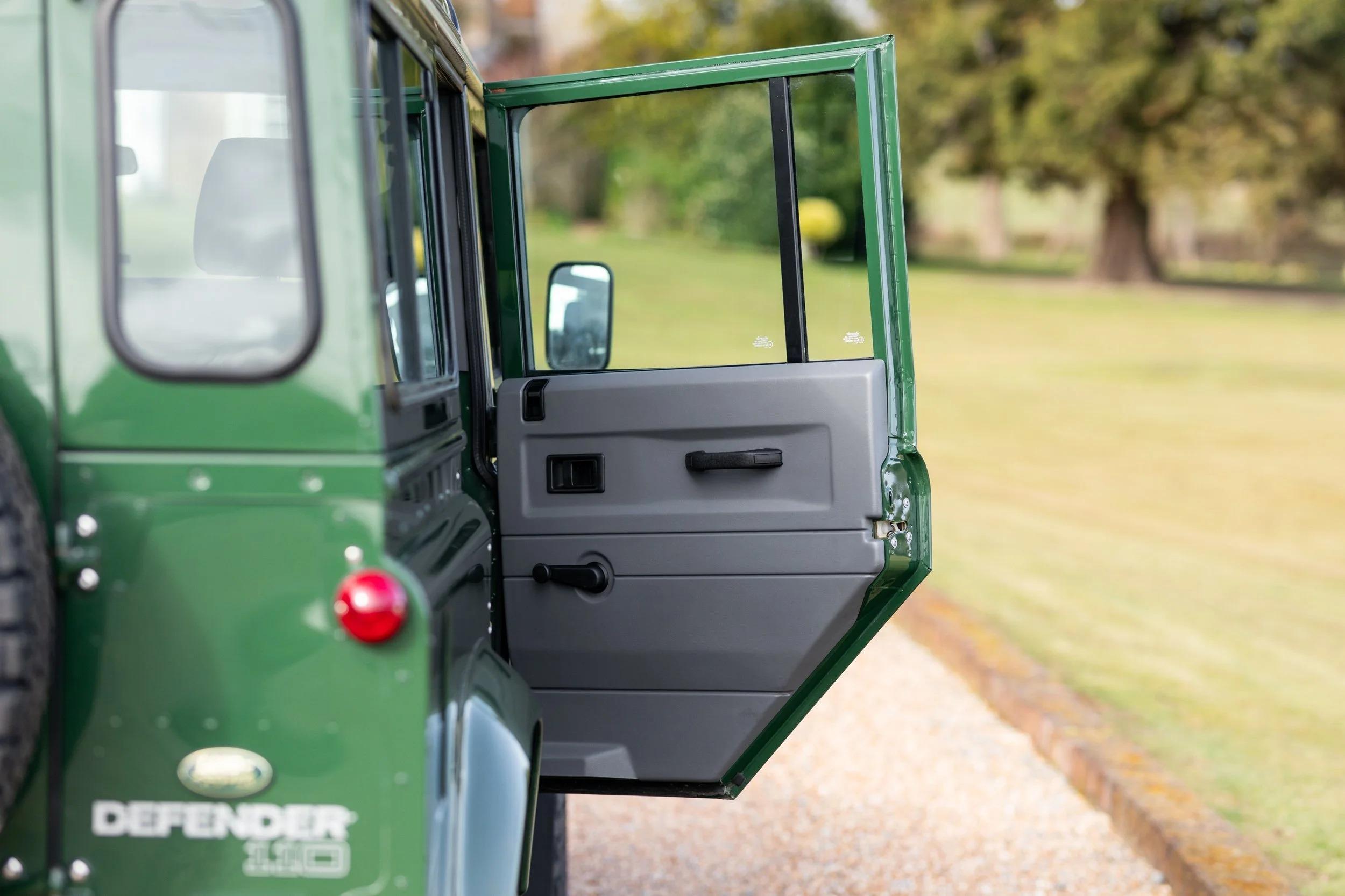 Td5-Powered 2000 Land Rover Defender 110