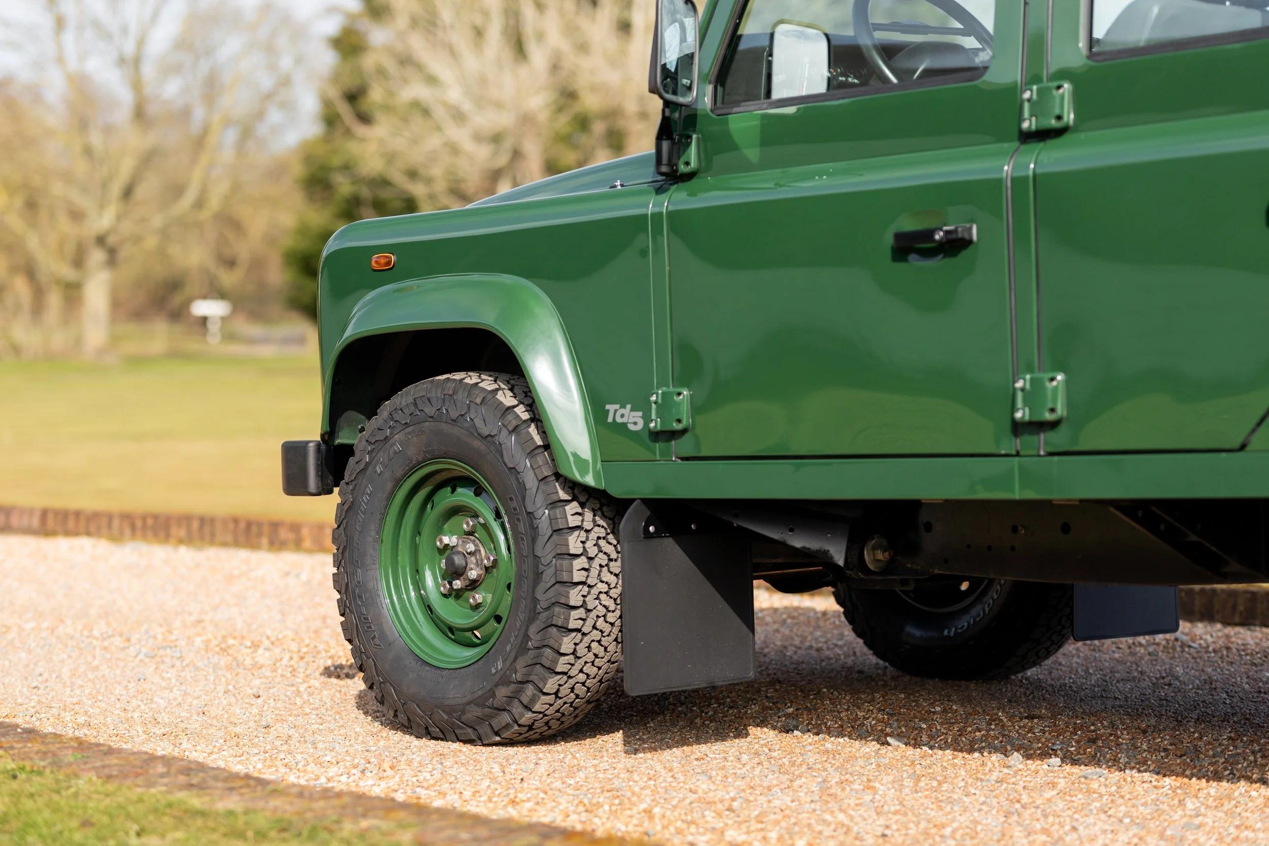 Td5-Powered 2000 Land Rover Defender 110