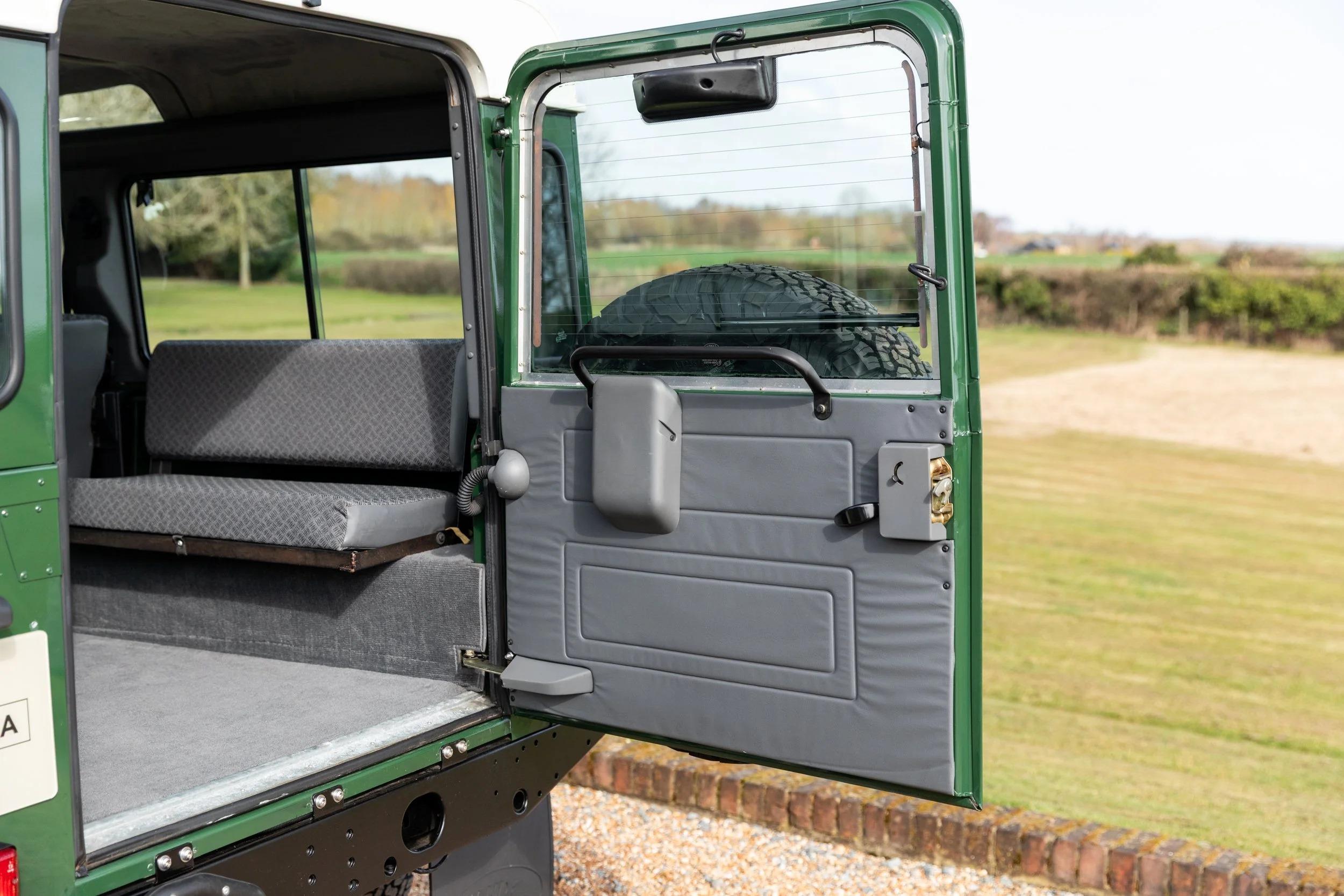 Td5-Powered 2000 Land Rover Defender 110