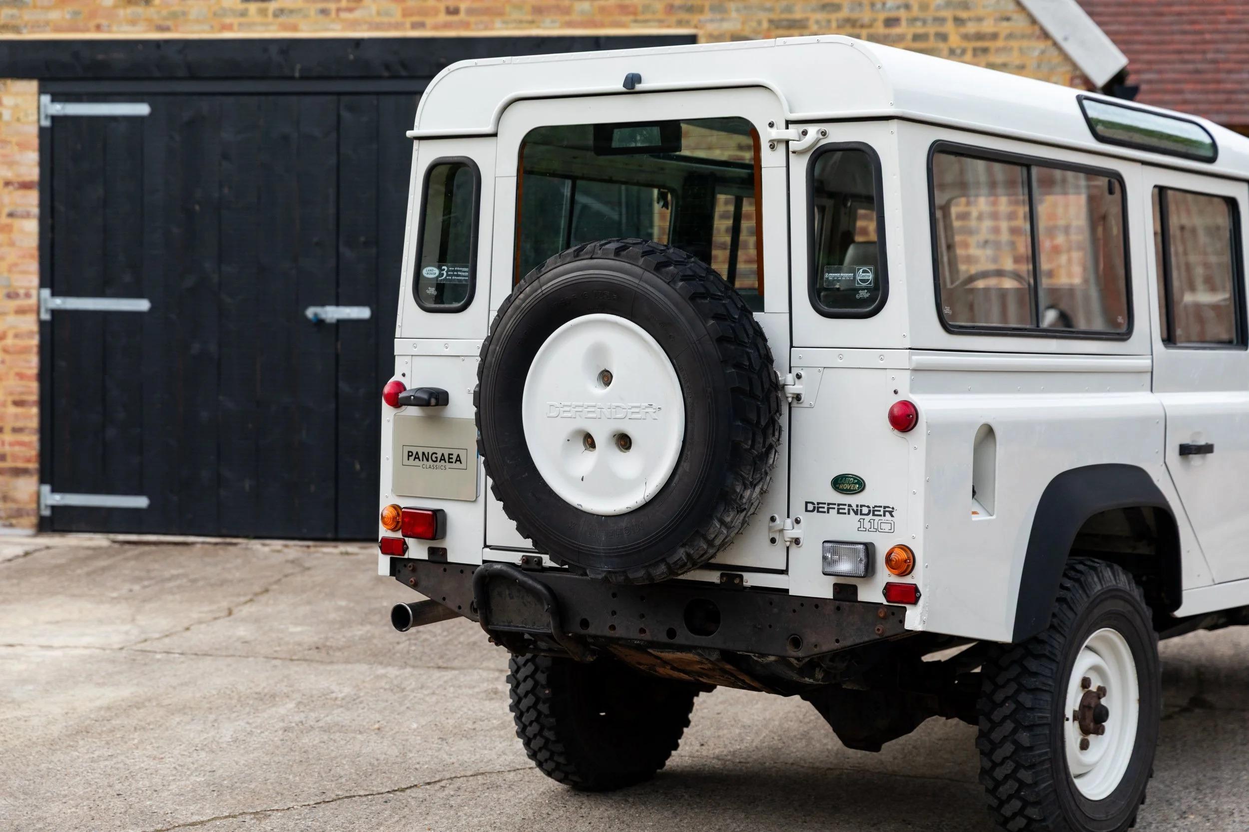Td5-Powered 2000 Land Rover Defender 110