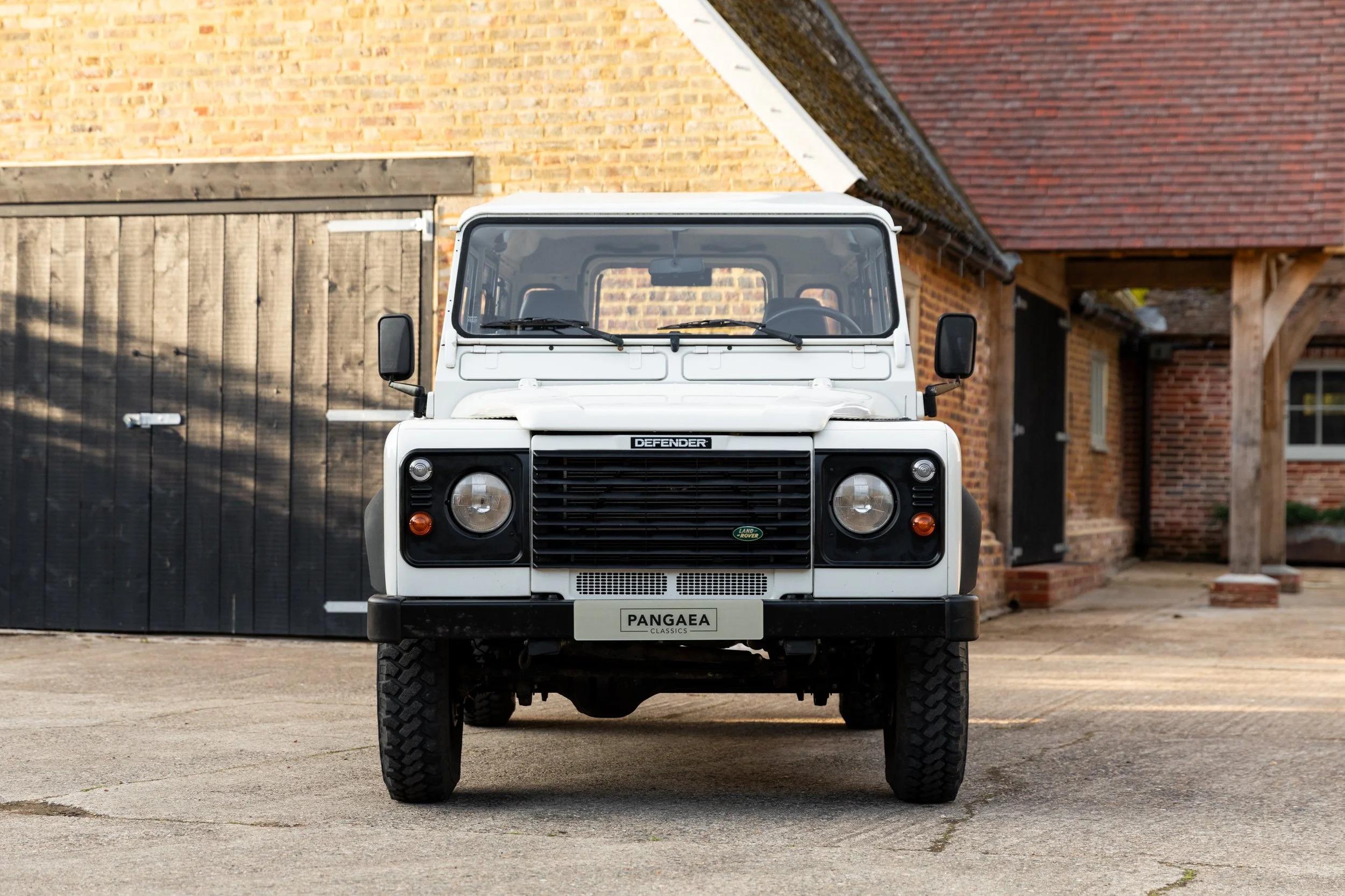 Td5-Powered 2000 Land Rover Defender 110