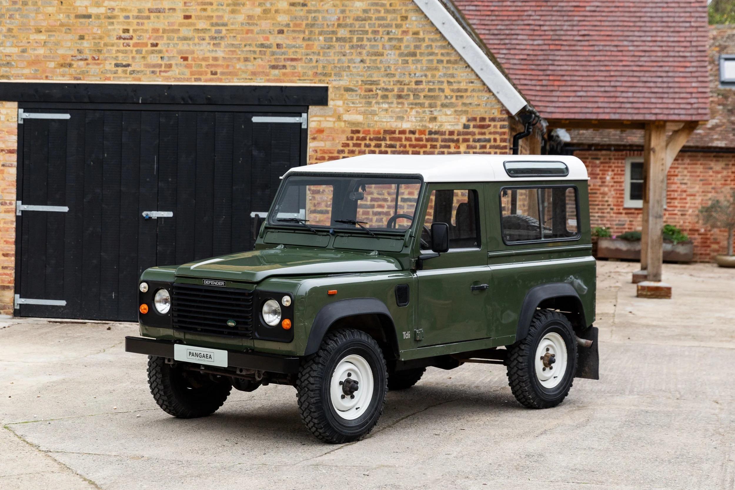 1993 Land Rover Defender 90-1