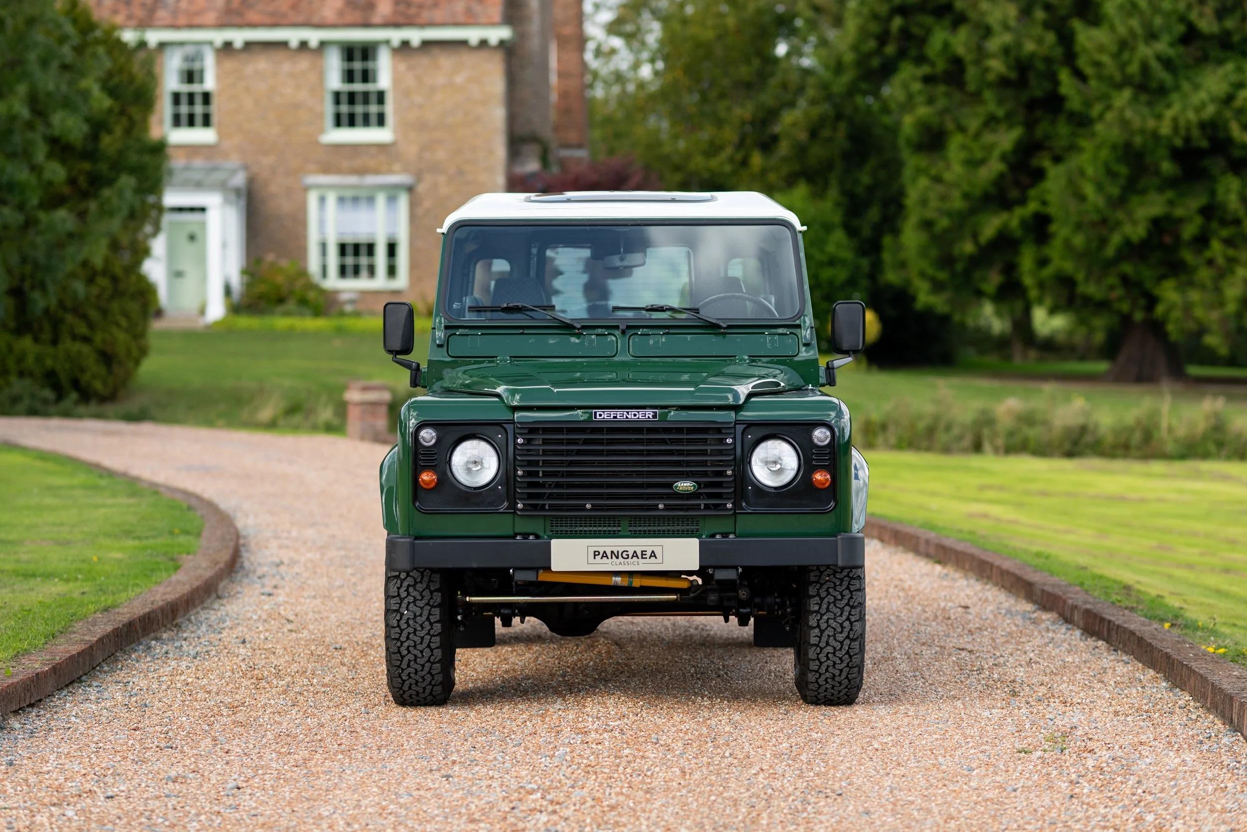 2000 Land Rover Defender 90