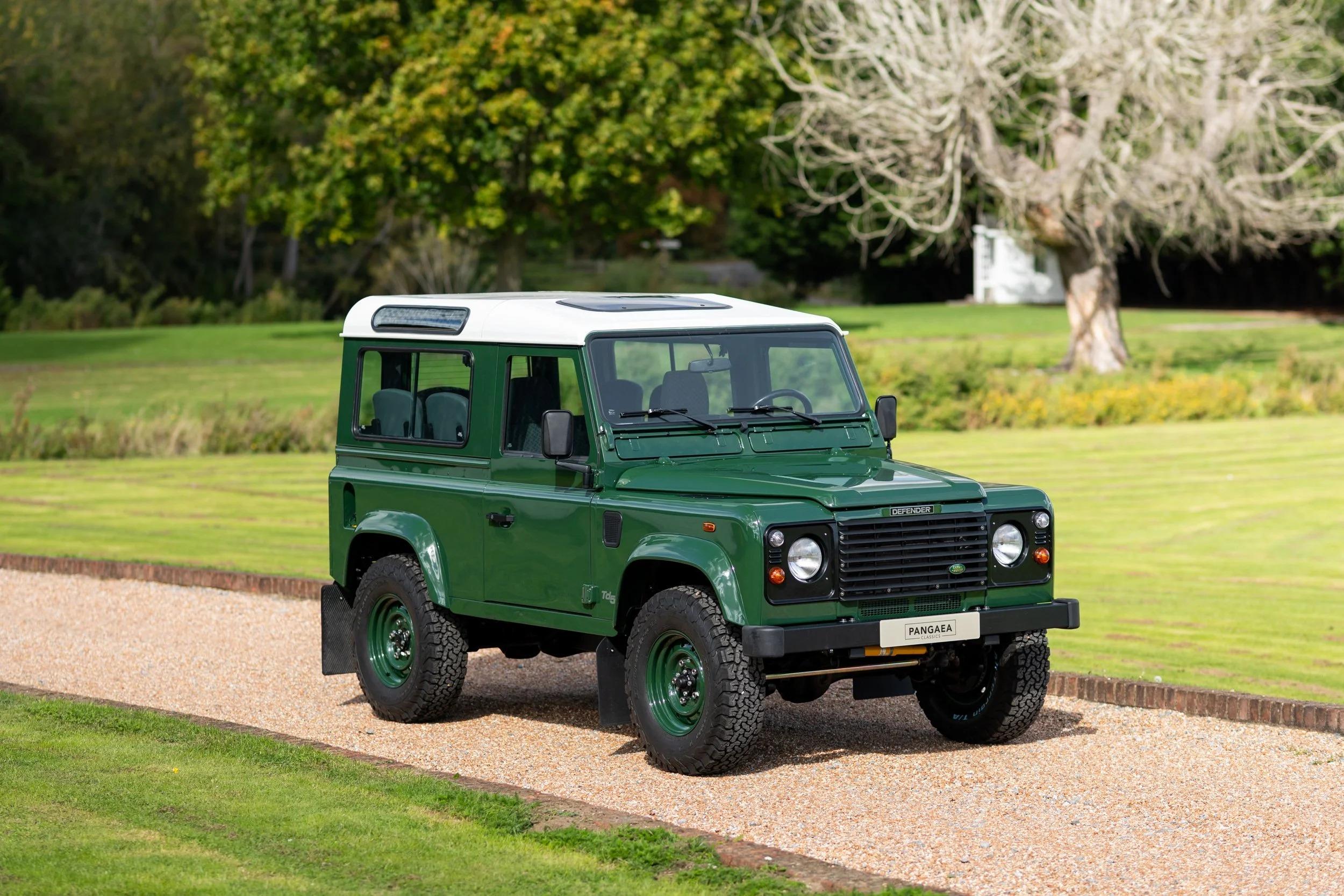 2000 Land Rover Defender 90 - 4