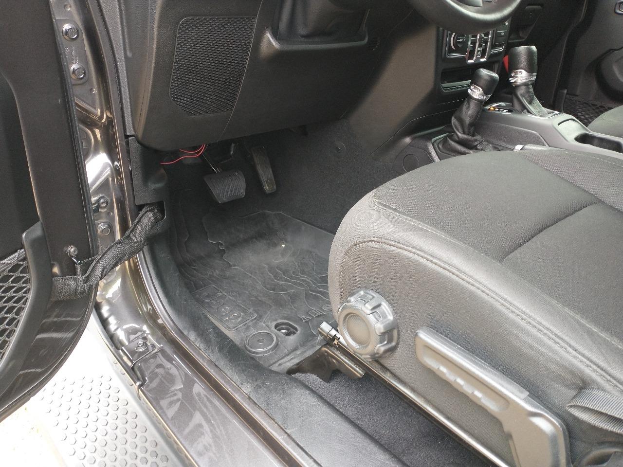 2018 Jeep Wrangler Unlimited Sport  S