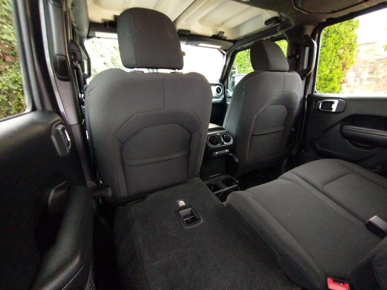 2018 Jeep Wrangler Unlimited Sport  S