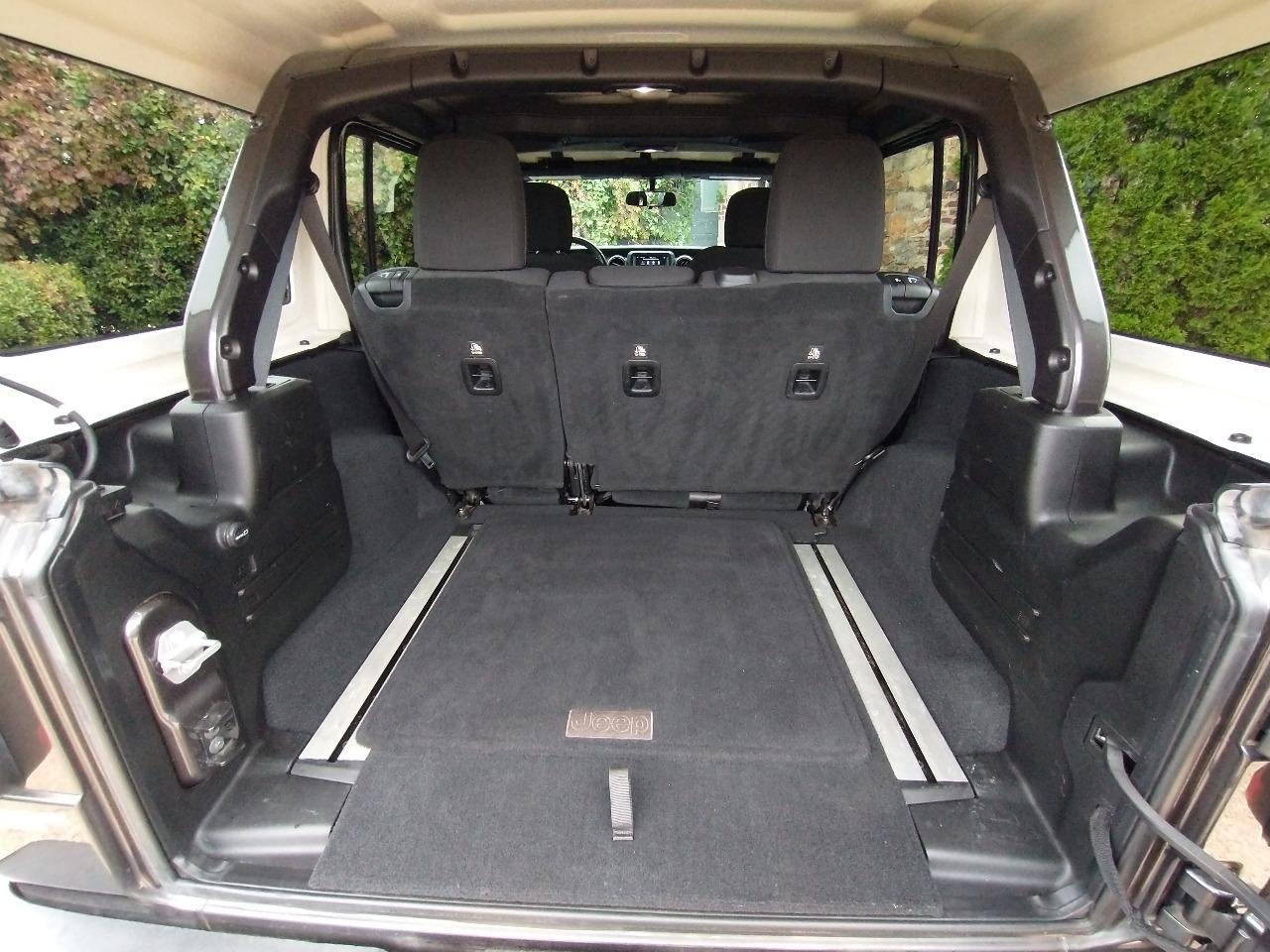 2018 Jeep Wrangler Unlimited Sport  S