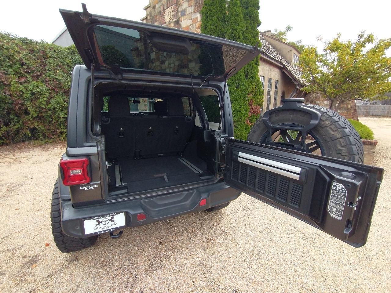 2018 Jeep Wrangler Unlimited Sport  S