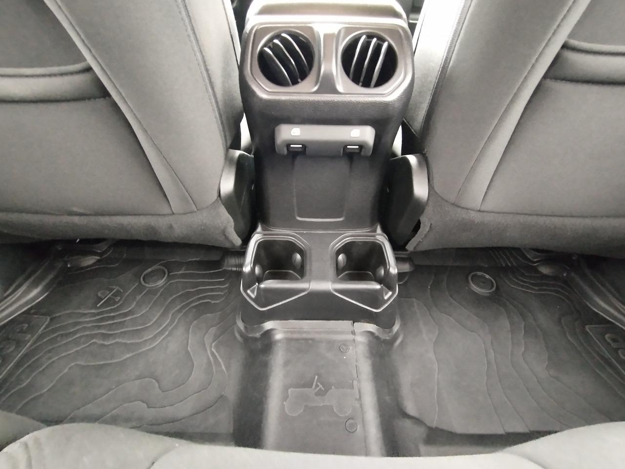 2018 Jeep Wrangler Unlimited Sport  S