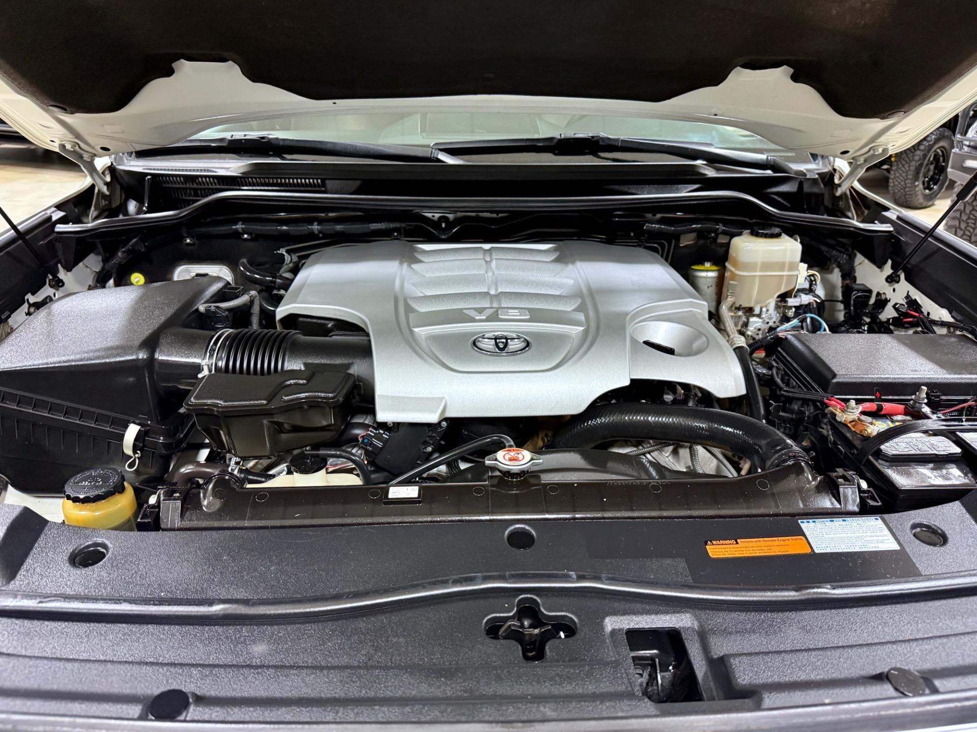 2017 Toyota Land Cruiser