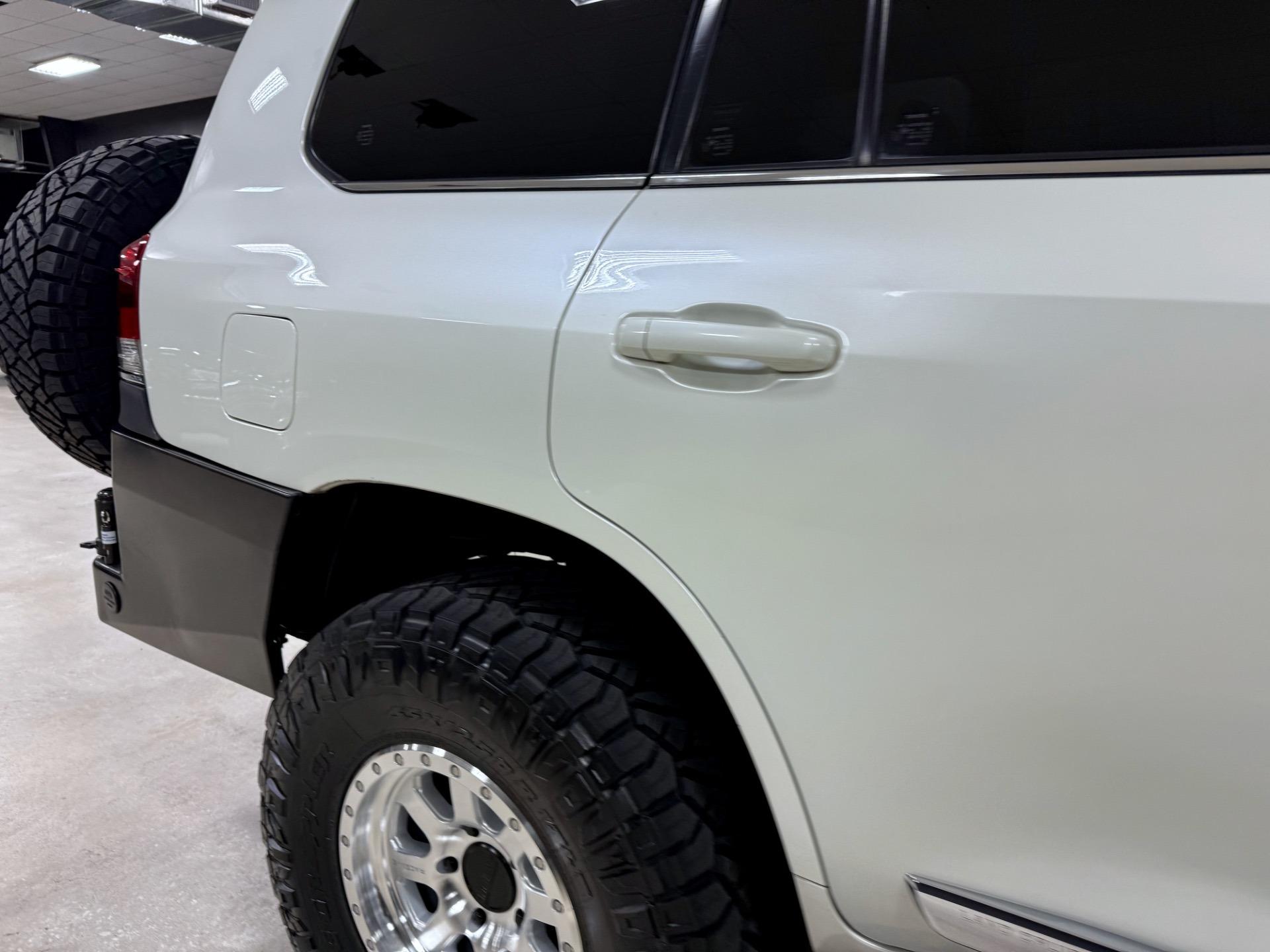 2017 Toyota Land Cruiser
