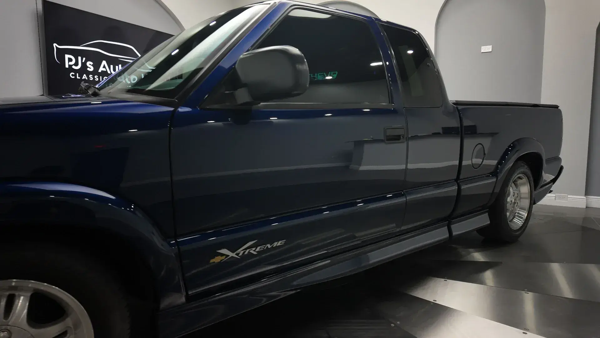 2003 Chevrolet S10 Extended Cab Xtreme Pickup