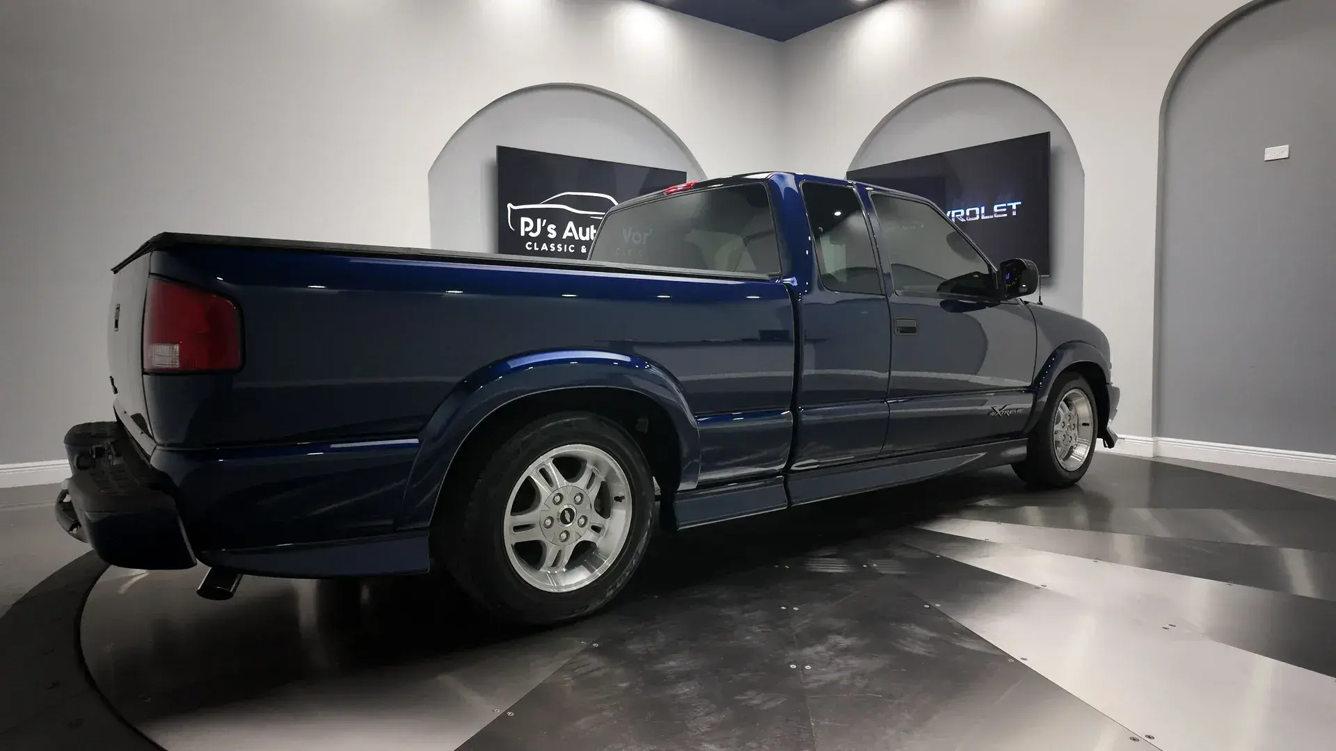 2003 Chevrolet S10 Extended Cab Xtreme Pickup