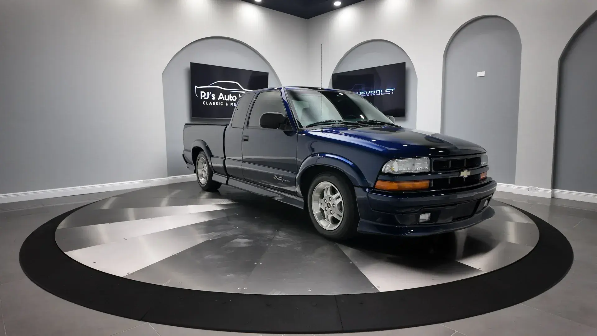 2003 Chevrolet S10 Extended Cab Xtreme Pickup