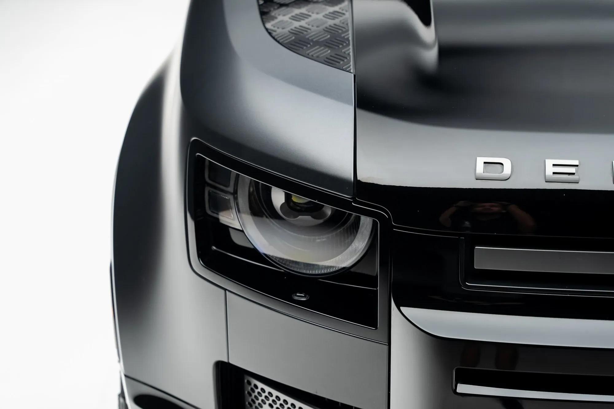 2024 Land Rover Defender 110 Carpathian Edition