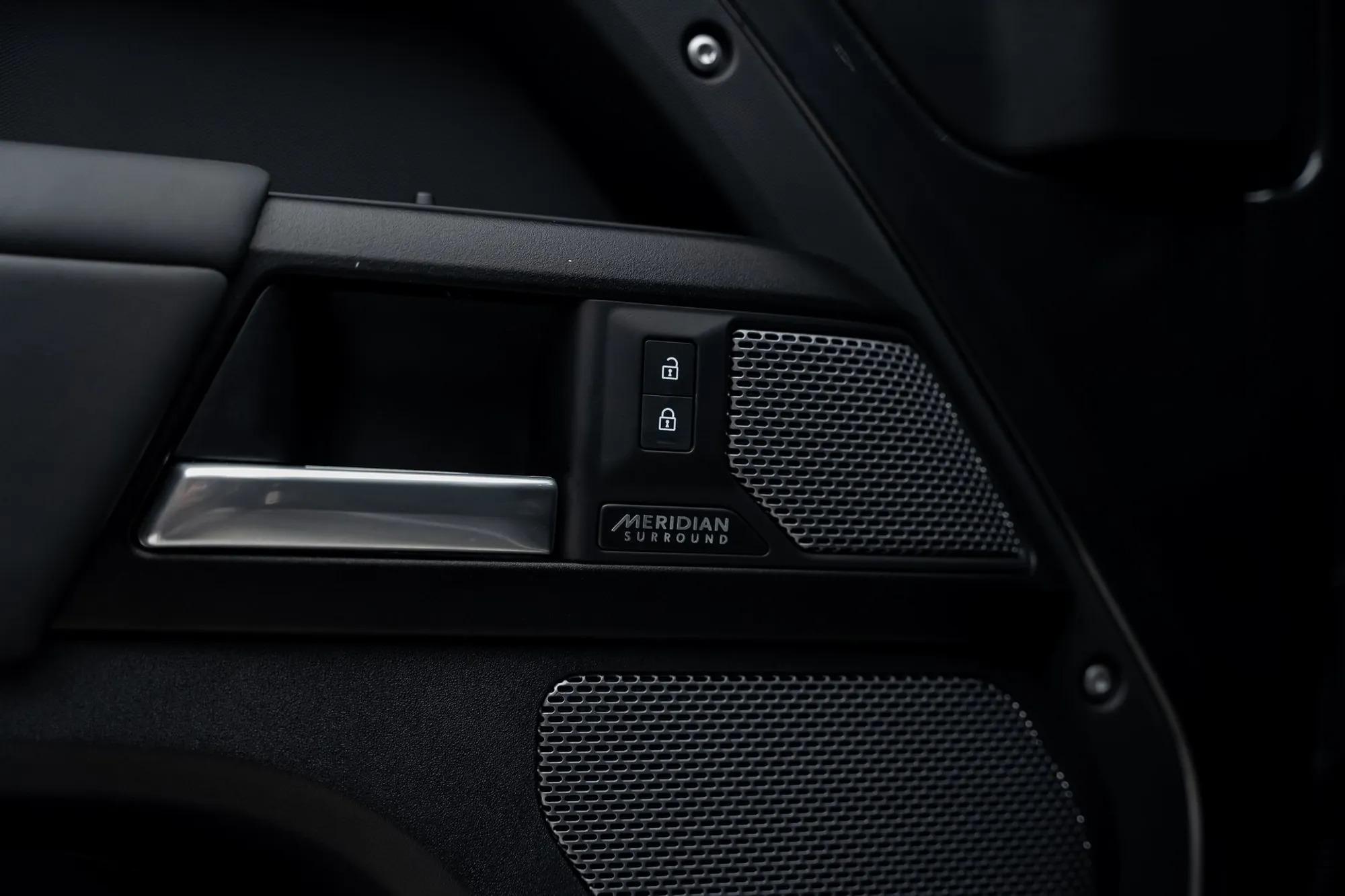 2024 Land Rover Defender 110 Carpathian Edition